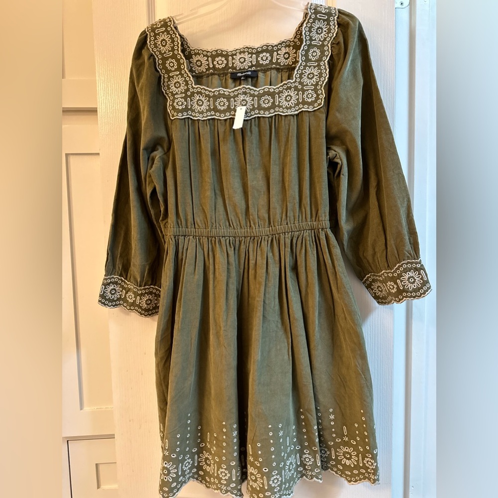 Madewell Olive velvet medium dress